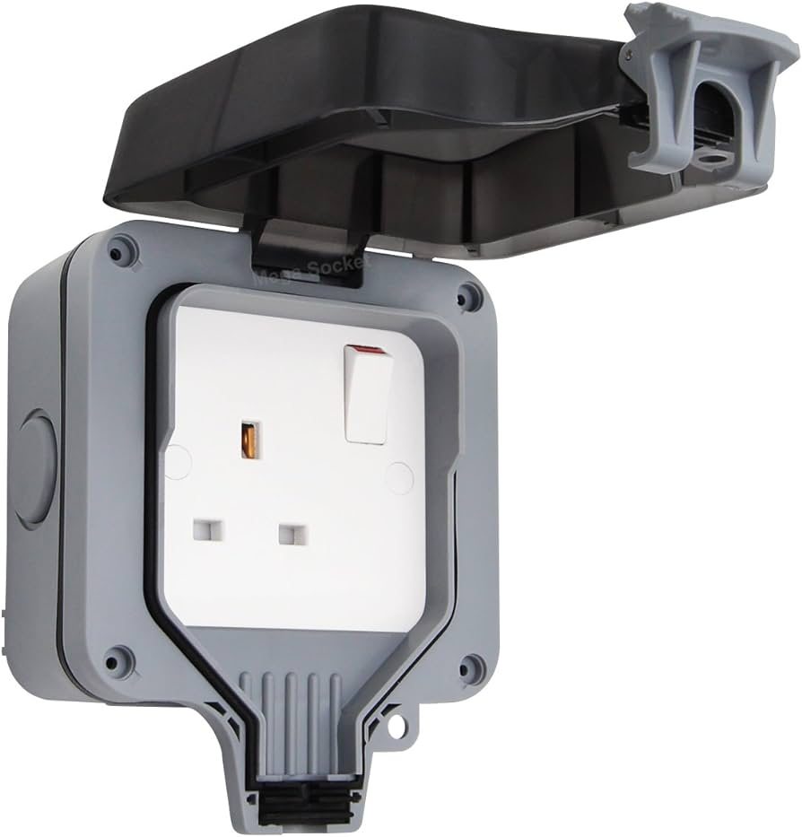 Selectric Seal IP66 Rated 13A Outdoor Weather Rated Switched Socket - 1 Gang Switched